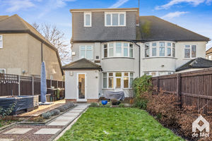 Photo 15- click for photo gallery